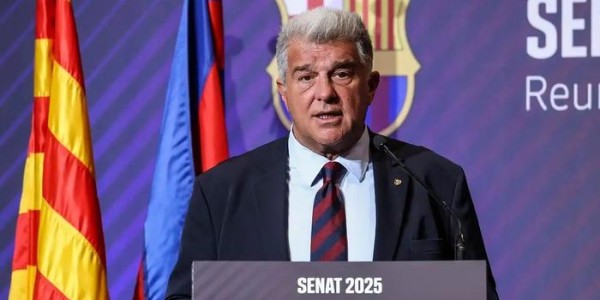 巴萨最强左边锋已在阵中！梅西已经指出过，弗里克别犯糊涂