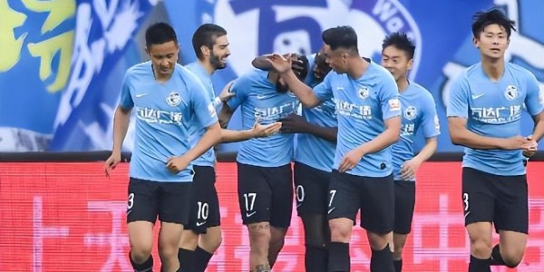 Xingkong-大连英博在3月4日官宣多人离队，三位冲超主力领衔，引发热议