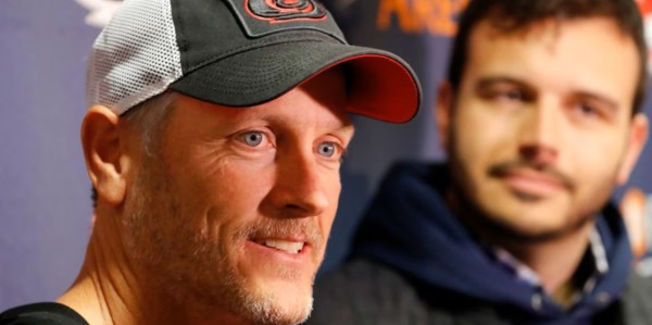 Xingkong-压迫感满满！开拓者新老板是一个狠角色，比赛现场拷问克罗宁