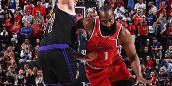 Xingkong-拒绝26分大逆转！湖人惜败快船，詹姆斯创历史第一，哈登21投6中