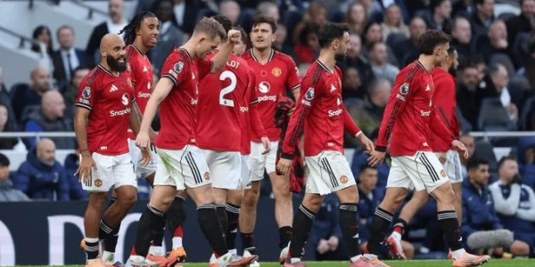 星空体育-TA：曼联7-8月有6场友谊赛，将在瑞典vs巴黎，波兰vsAC米兰