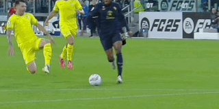 星空体育-【意甲】卡卢卢造红牌卡瓦尔造乌龙，尤文1比0拉齐奥