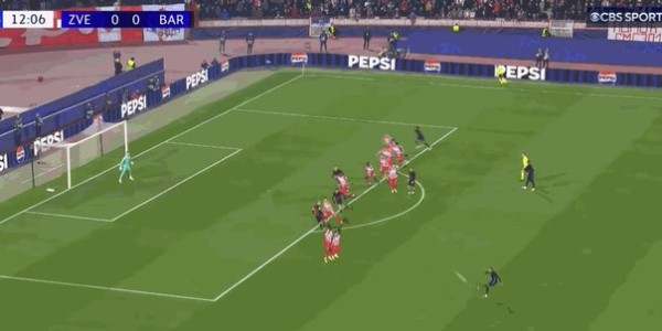 星空体育-【欧冠】巴萨5比2客胜红星，孔德助攻戴帽，莱万两球