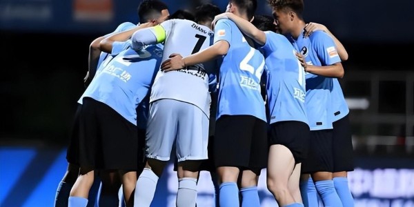 Xingkong-大连英博在3月4日官宣多人离队，三位冲超主力领衔，引发热议